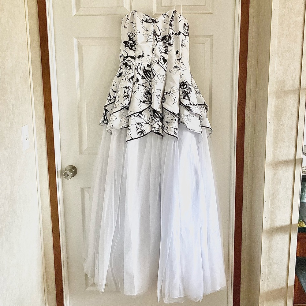 DEB | Black and White Prom Dress